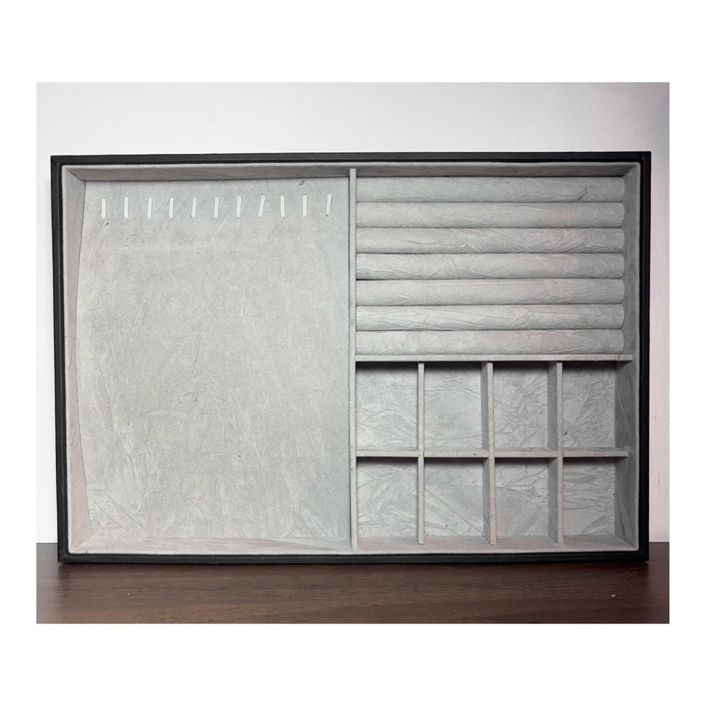 Grey Velvet Jewelry Organizer Tray // (2)
